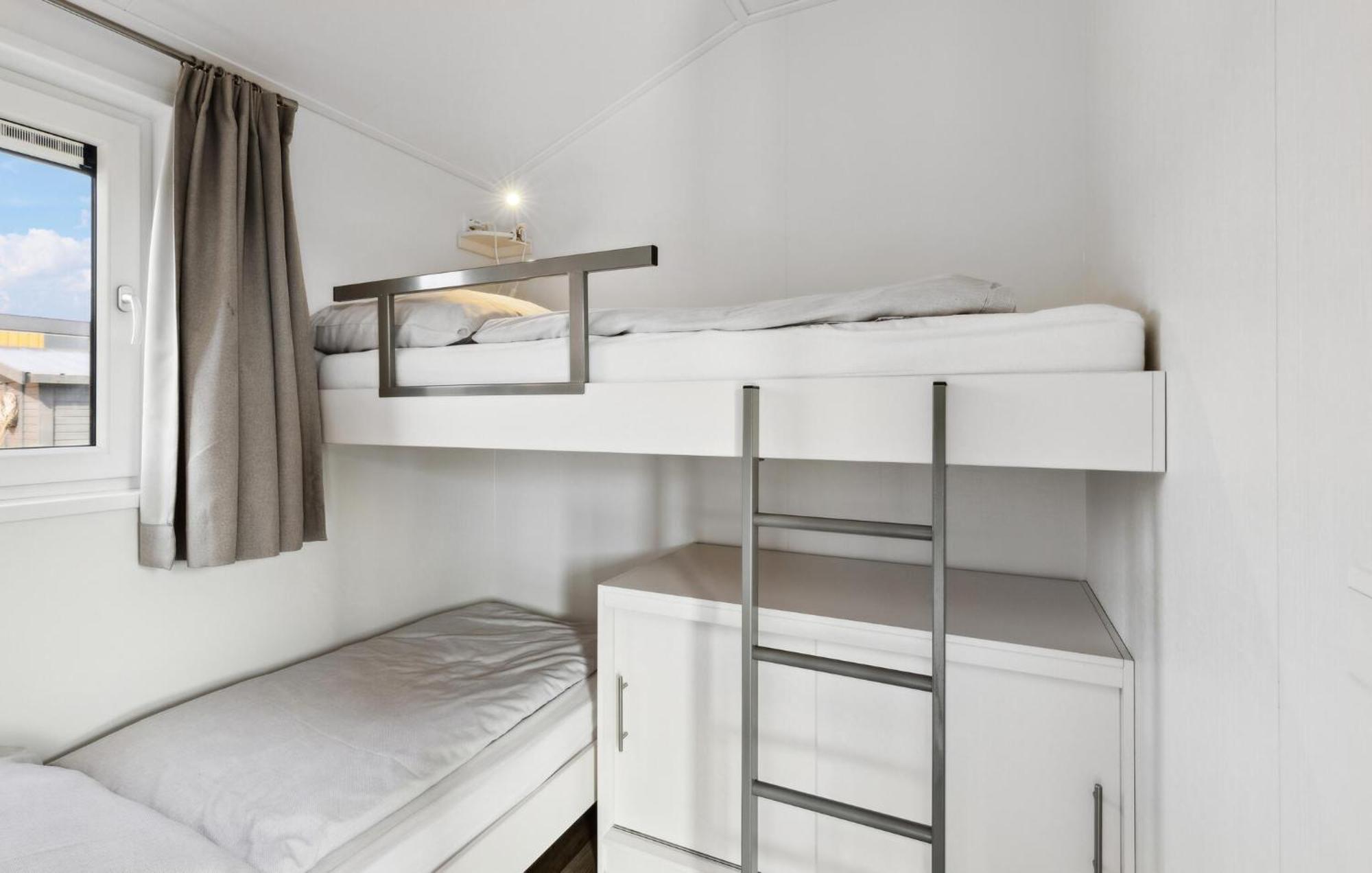 2 Bedroom Beautiful Home In Suesel Susel Exterior photo