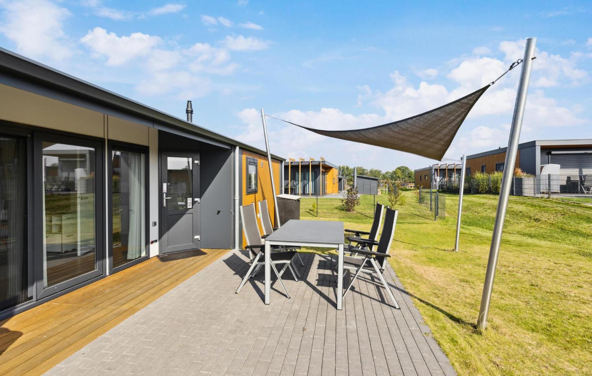 2 Bedroom Beautiful Home In Suesel Susel Exterior photo
