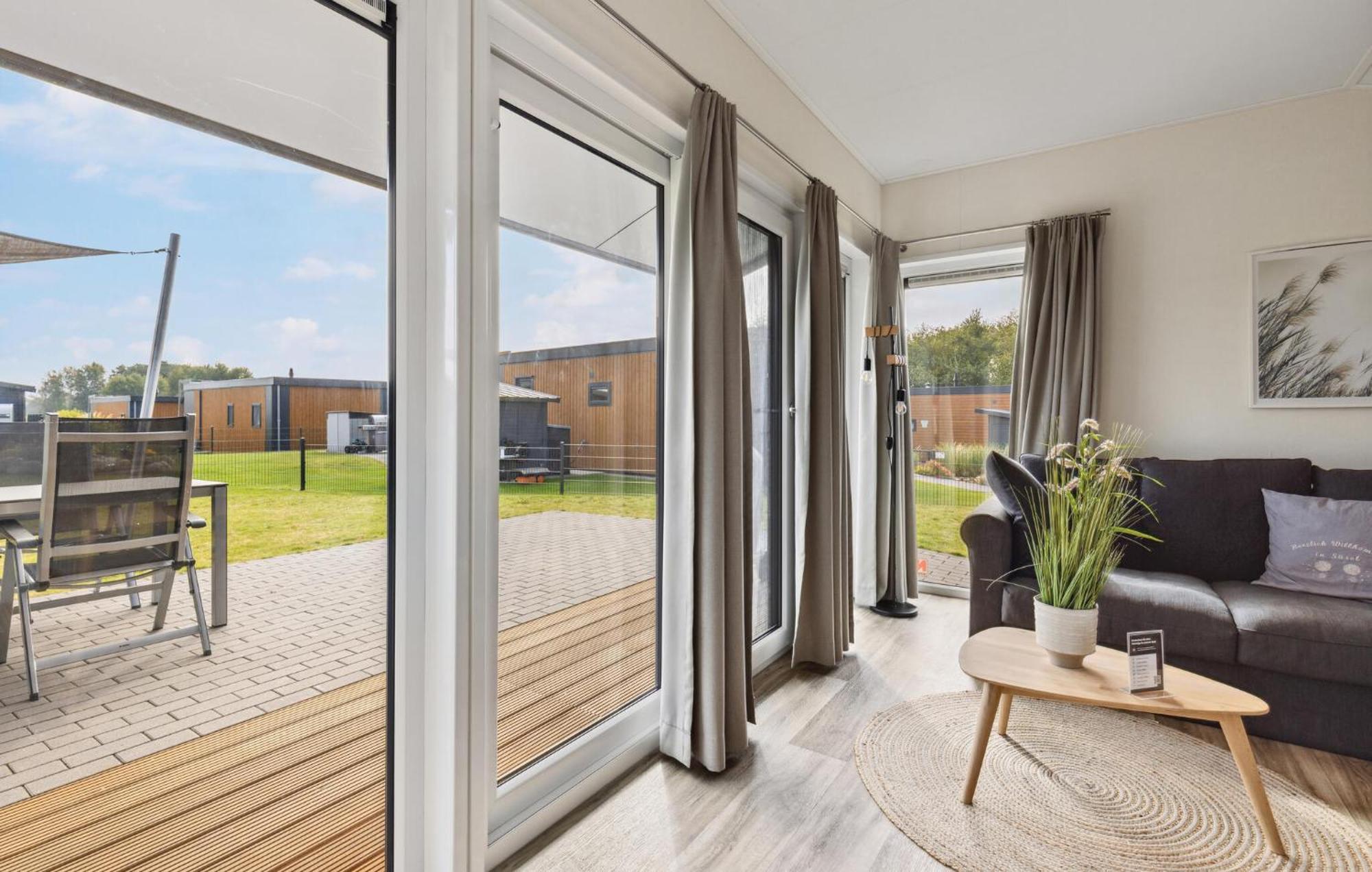 2 Bedroom Beautiful Home In Suesel Susel Exterior photo
