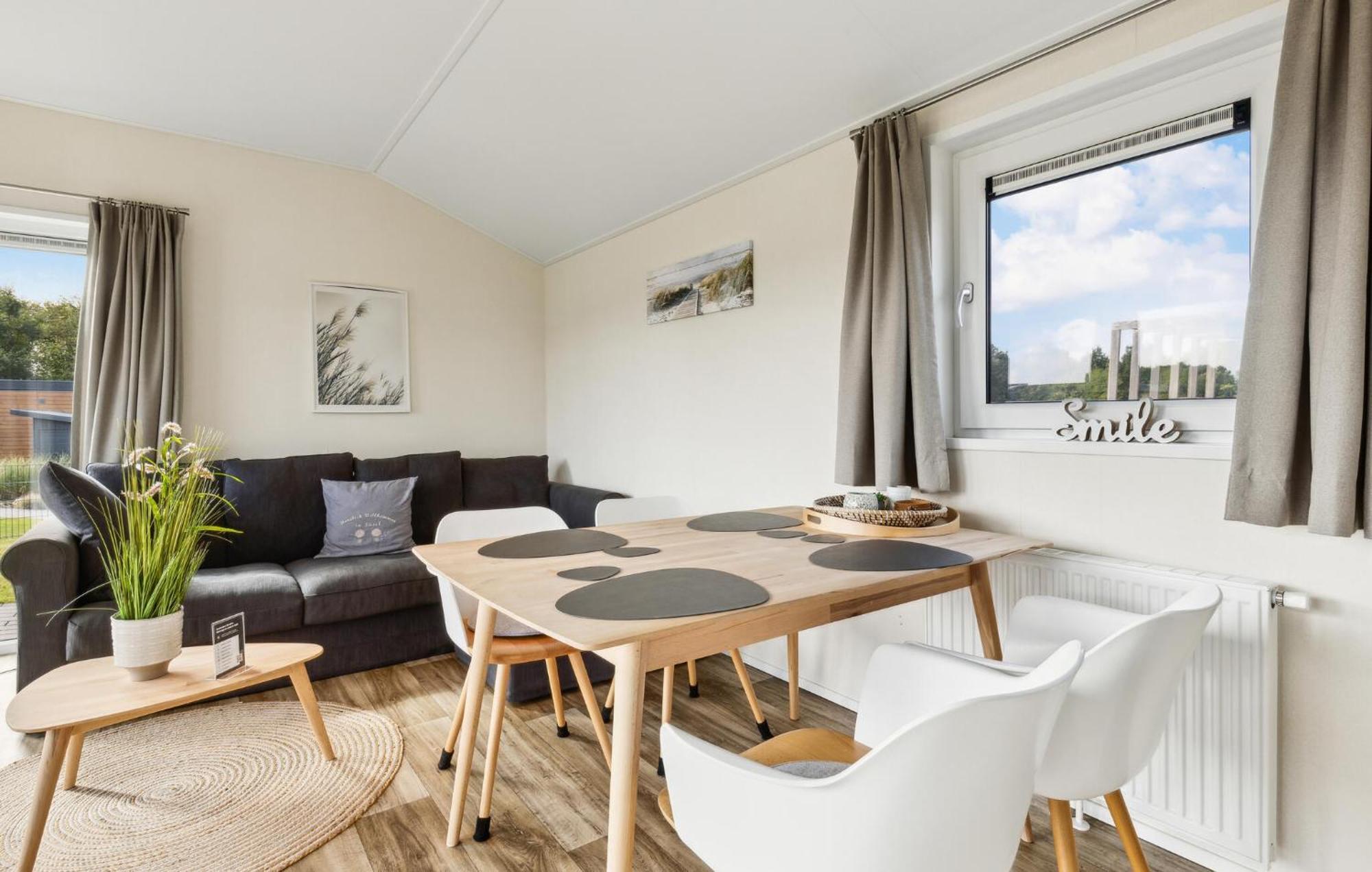 2 Bedroom Beautiful Home In Suesel Susel Exterior photo